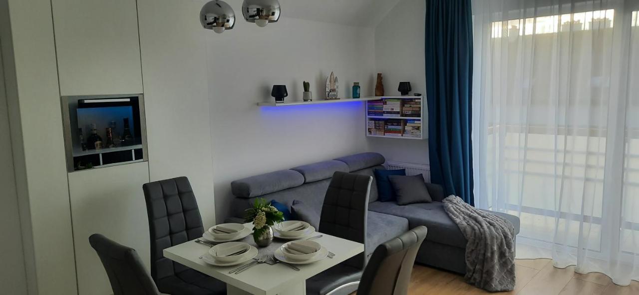 Nowy Apartament K&K Darlowko Exterior foto